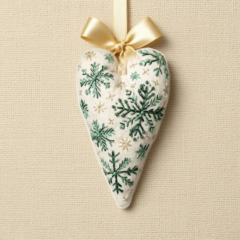 đ©·Herzförmiges Handstickerei-Weihnachtsset