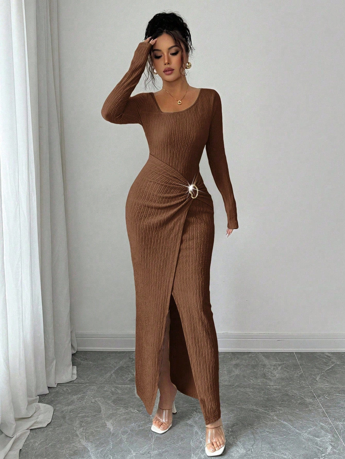 📢📢50%Rabatt!!!🎉✨Damen Herbst Winter Einfarbiges Stricktextur Langes Kleid mit Unregelmäßigem Ausschnitt