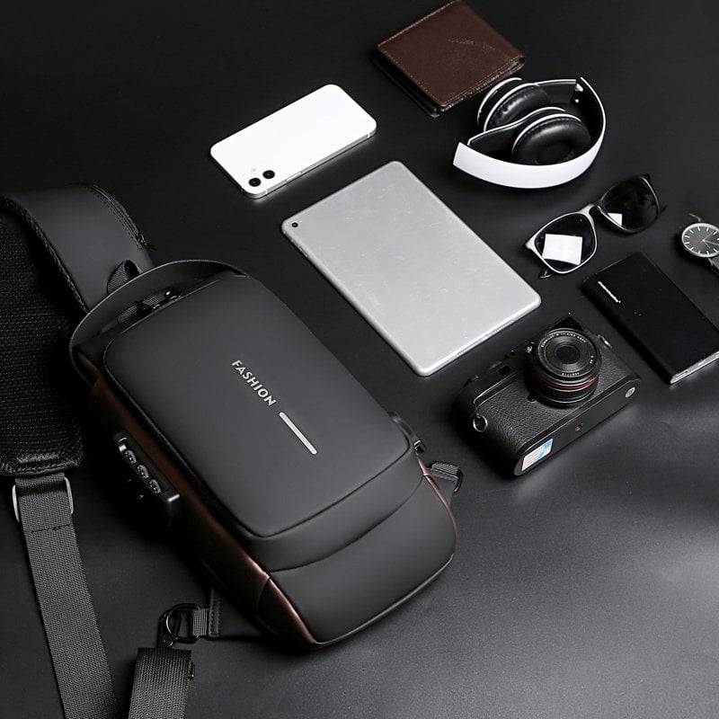 🔥 Heißer Verkauf🔥Sporttragetasche mit USB-Ladefunktion, Diebstahlsichere Umhängetasche