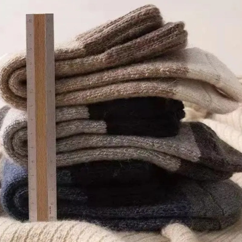❄️🧦🔥Unisex Winter Thermische Warme Dicke Synthetische Wolle Socken
