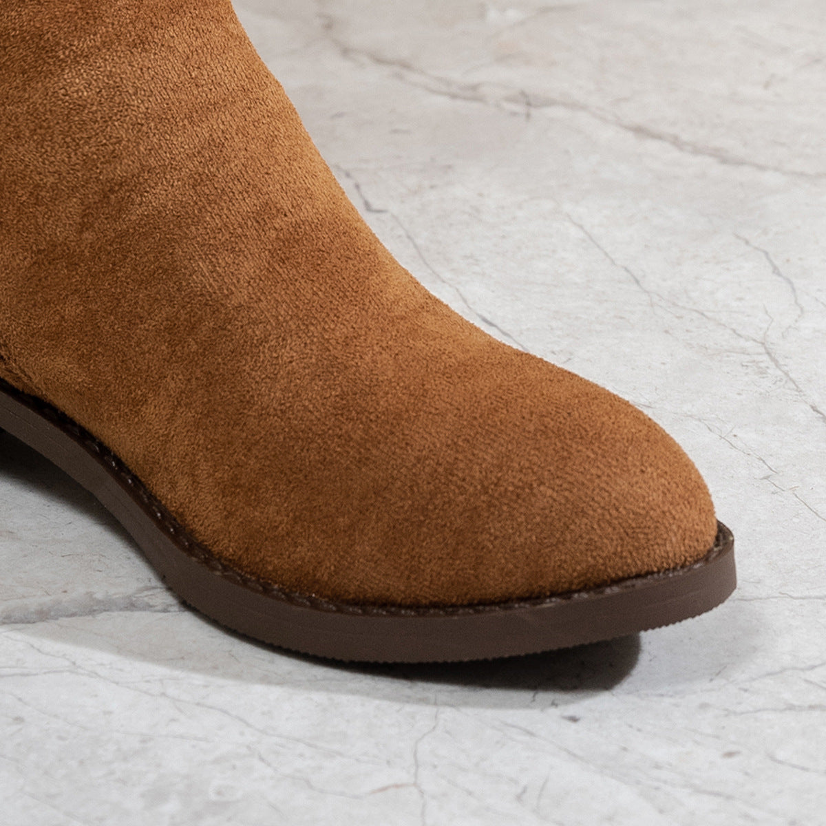 50 % Rabatt auf neue Herbst- und Winterartikel✅Modische kniehohe Stiefel für Damen