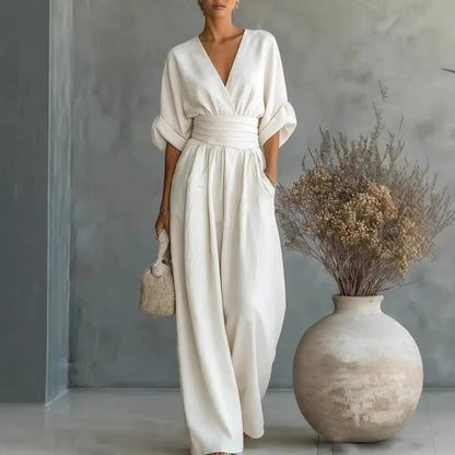 🎁👗 50% RABATT! Hochtaillierter Weitbein-Jumpsuit mit V-Ausschnitt – luftig, bequem, vielseitig – ideal für Reisen & Urlaub. 🏖️💫
