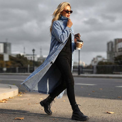 📢📢50%Rabatt!!!🎉✨Lässiger lang geschnittener Jeansmantel mit Knopfleiste für Damen