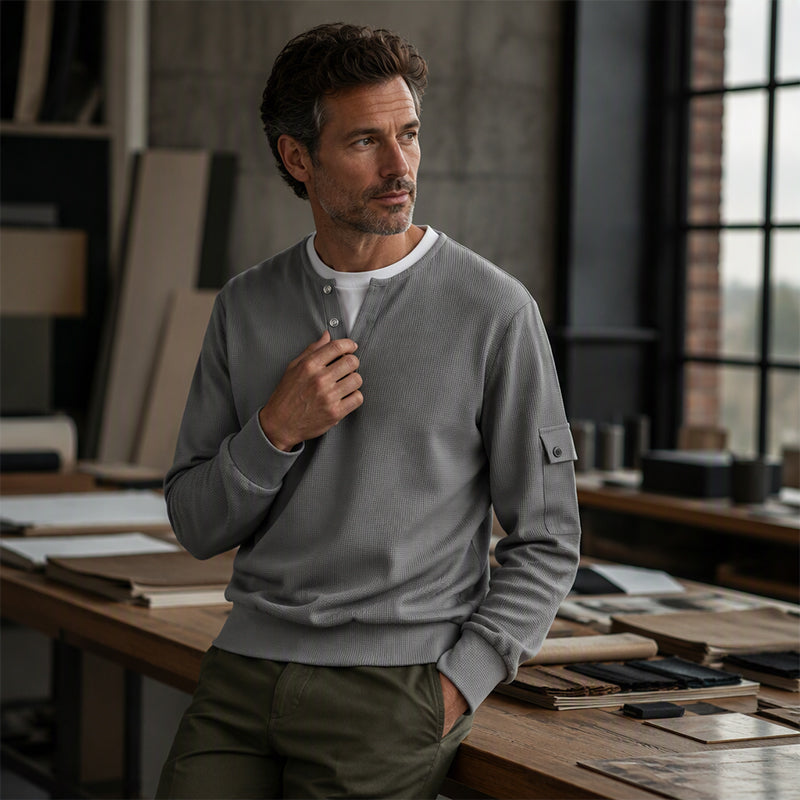 📢📢50%Rabatt!!!🎉✨Herren-Henley-Oberteil aus Waffelstrick im Fake-Layer-Look – Moderner Layer-Look, weicher Waffelstrick & vielseitig kombinierbar – Bequemer Sitz & perfekt für Alltag, Büro & Freizeit – Jetzt -50%!