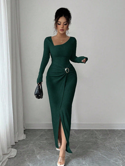 📢📢50%Rabatt!!!🎉✨Damen Herbst Winter Einfarbiges Stricktextur Langes Kleid mit Unregelmäßigem Ausschnitt