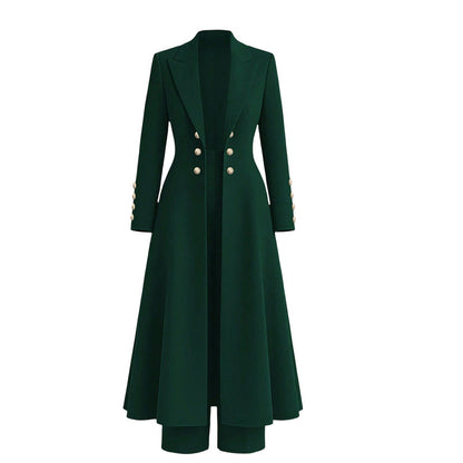 Elegantes herbstliches 2-Teiler-Outfit für Damen mit Retro-Langmantel und schlichter Hose
