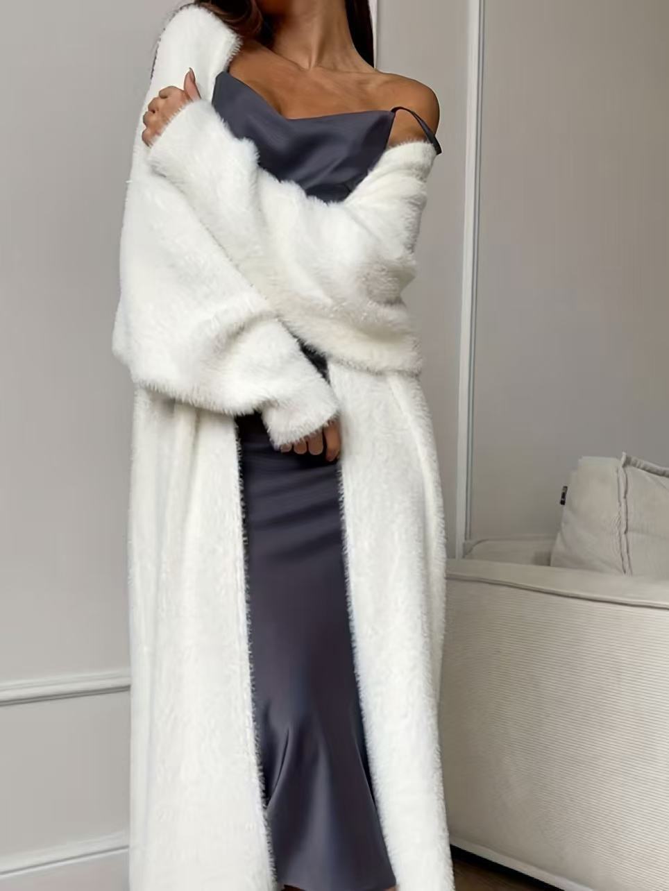 Damen Langcardigan aus Kunstpelz-Fleece, flauschiger oversized Strickmantel für Herbst und Winter