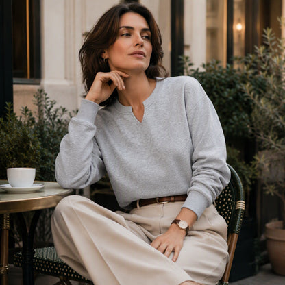 🔥 Nur heute 50 %! Lässiges Sweatshirt für Damen mit V-Ausschnitt und Schlitz